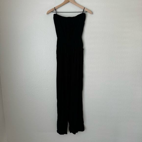 Forever 21 Womens Black Strapless Jumpsuit Stretch Romper Pockets Size Small - Picture 1 of 10